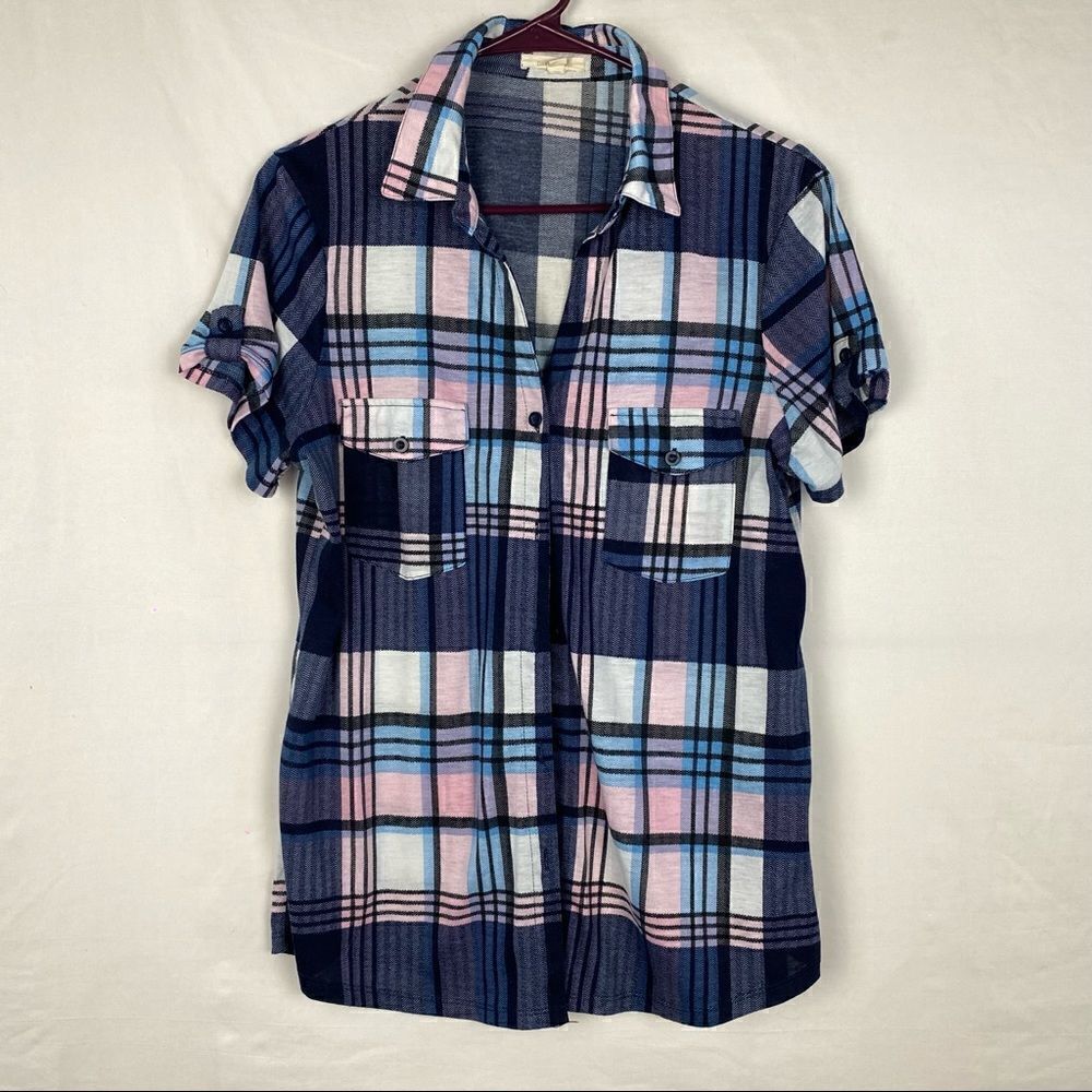 Paper + Tee short sleeve collared shirt.